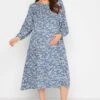 BUMP IT UP MATERNITY - Midi-jurk Met Bloemetjes, Smokwerk & Lange Mouwen In Blauw -NAOMI Kleding Winkel 0b123f4d 6b62 48 158366 B