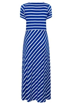YOURS - Gestreepte Maxi-jurk Met Korte Mouwen In Blauw -NAOMI Kleding Winkel 154bf764 ce7a 48 301020 Y