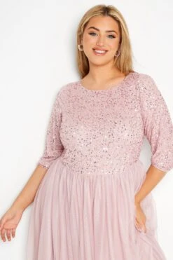 LUXE - Maxi-jurk Met Lovertjes In Roze 10 LUXE - Maxi-jurk Met Lovertjes In Roze -NAOMI Kleding Winkel 195daabb f323 41 161157 D