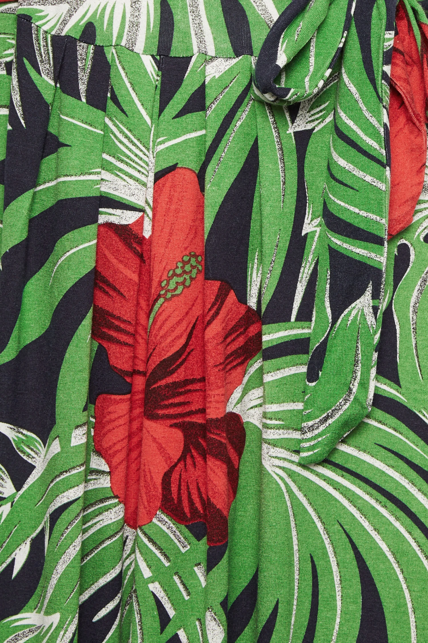 YOURS - Maxi-jurk Met Bloemmotief In Groen & Rood 6 YOURS - Maxi-jurk Met Bloemmotief In Groen & Rood - Afbeelding 4