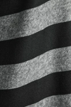 YOURS LUXURY - Soft Touch Jurk Met Strepen & Open Kraag In Grijs -NAOMI Kleding Winkel 38839439 833c 48 301484 Z