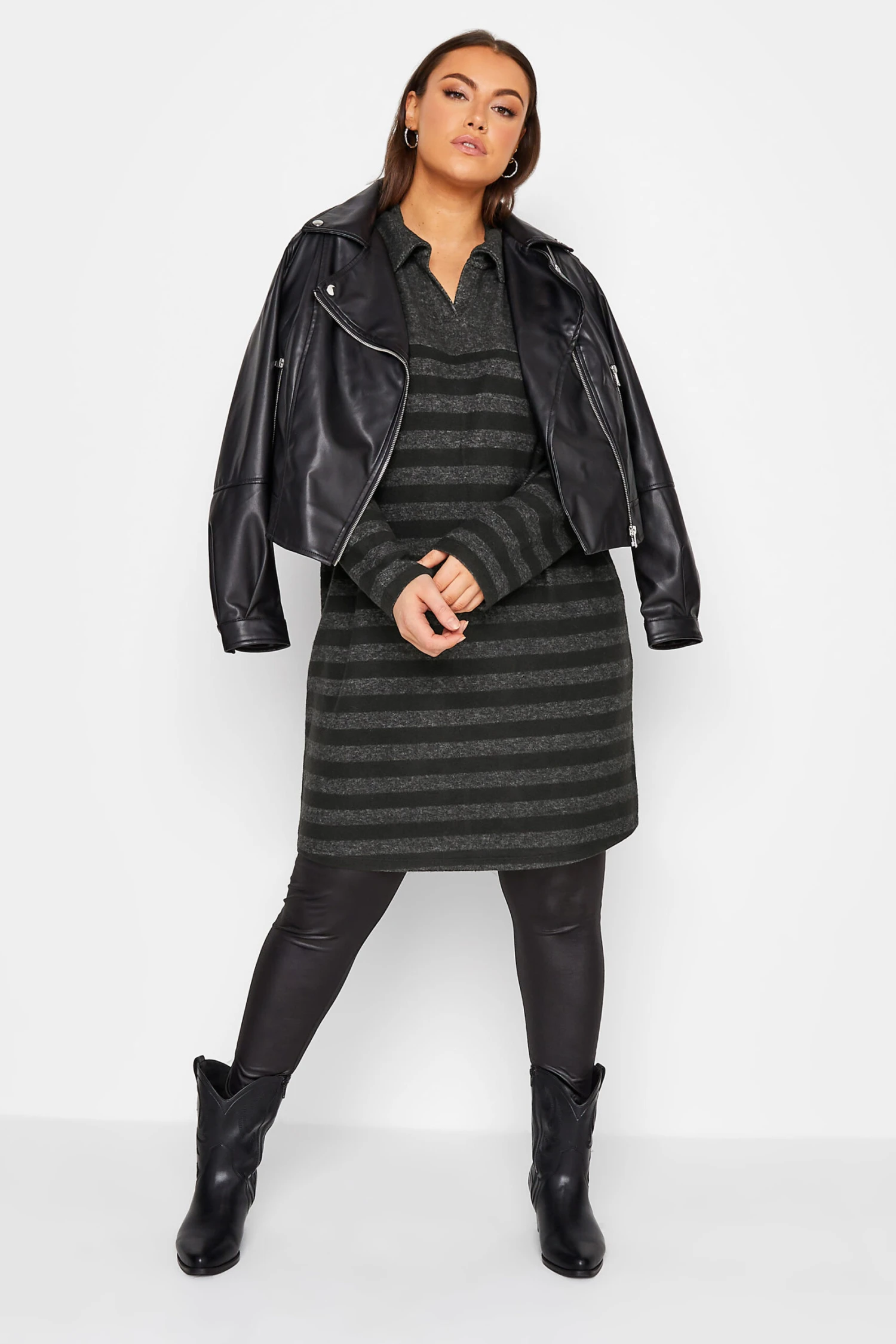 NAOMI Kleding Winkel -NAOMI Kleding Winkel 472075ae 0dde 4a 301485 B scaled