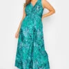 YOURS LONDON - Maxi-jurk Met Tropische Print & Knoopdetail In Groen 2 YOURS LONDON - Maxi-jurk Met Tropische Print & Knoopdetail In Groen -NAOMI Kleding Winkel 51c36aa4 fa8f 45 161331 A