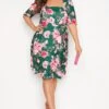 YOURS LONDON - Jurk Met Bloemen, Vierkante Hals En Tailleband In Donkergroen 1 YOURS LONDON - Jurk Met Bloemen, Vierkante Hals En Tailleband In Donkergroen -NAOMI Kleding Winkel 534f0701 558e 41 161733 B
