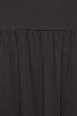 LIMITED COLLECTION - Aangerimpelde Mini-jurk Met Korte Mouwen In Zwart 12 LIMITED COLLECTION - Aangerimpelde Mini-jurk Met Korte Mouwen In Zwart -NAOMI Kleding Winkel 71adb7a8 256c 49 215537 Z