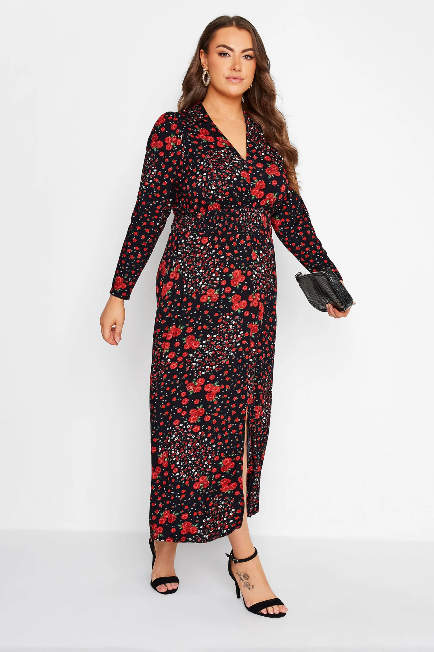 YOURS LONDON - Maxi-jurk Met Bloemenprint & Elastische Taille In Zwart En Rood 3 YOURS LONDON - Maxi-jurk Met Bloemenprint & Elastische Taille In Zwart En Rood