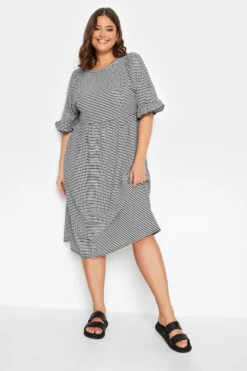 YOURS - Aangerimpelde Midi-jurk Met Textuur In Zwarte Gingham Ruit