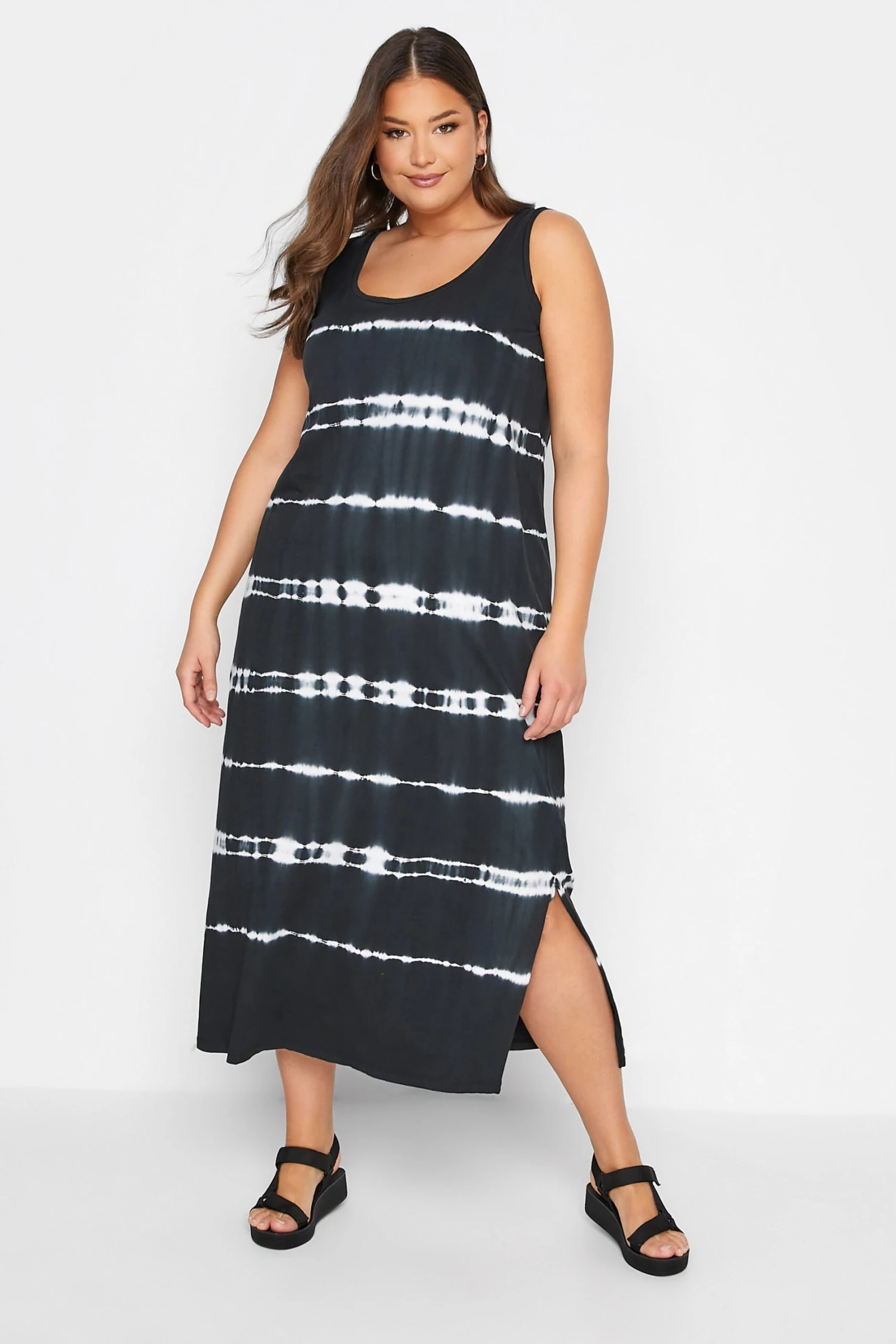 Lange Mouwloze Jurk Met Tie-dye Print In Zwart 3 Lange Mouwloze Jurk Met Tie-dye Print In Zwart