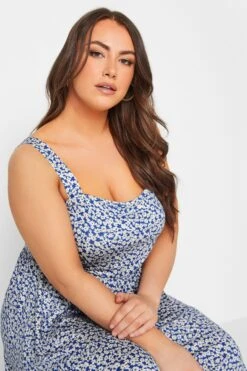 YOURS CURVE - Midaxi-jurk Met Bloemmotief & Vierkante Hals In Donkerblauw -NAOMI Kleding Winkel 9cf10cf9 135a 49 302052 D