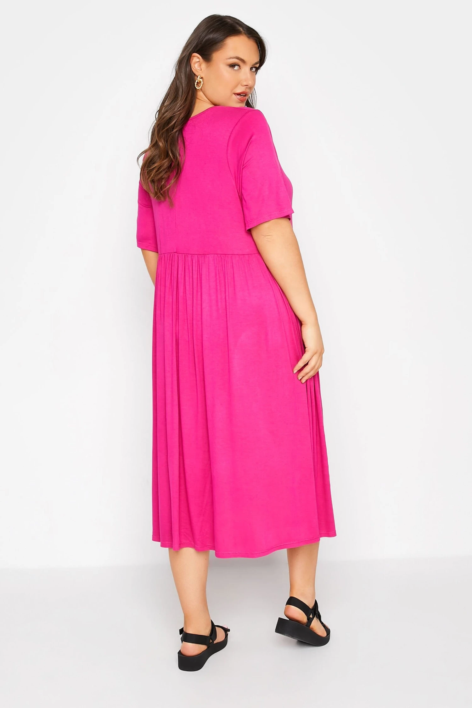 LIMITED COLLECTION - Aangerimpelde Midaxi-jurk Met Korte Mouwen In Felroze 4 LIMITED COLLECTION - Aangerimpelde Midaxi-jurk Met Korte Mouwen In Felroze - Afbeelding 2