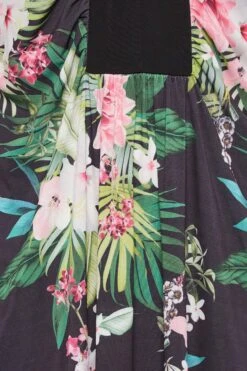 YOURS LONDON - Mouwloze Maxi-jurk Met Tropische Print In Zwart/groen 11 YOURS LONDON - Mouwloze Maxi-jurk Met Tropische Print In Zwart/groen -NAOMI Kleding Winkel b2e3869c f733 48 162186 Z