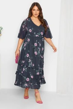 YOURS LONDON - Maxi-jurk Met Bloemmotief & Ruches Langs Zoom In Donkerblauw -NAOMI Kleding Winkel b9a76482 1b02 40 162106 B