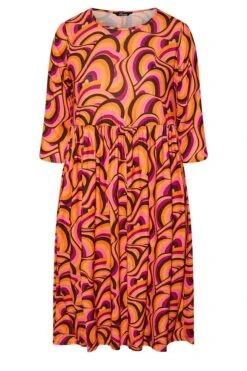 LIMITED COLLECTION - Aangerimpelde Jurk Met Wervelprint In Oranje -NAOMI Kleding Winkel dc998b7d 0354 4e 215167 X