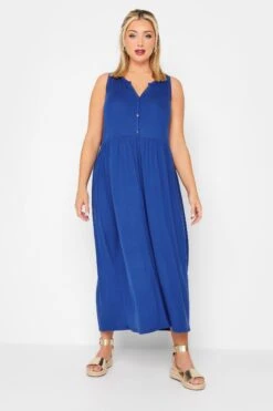 LIMITED COLLECTION - Mouwloze Maxi-jurk Met Knoopdetail In Kobaltblauw