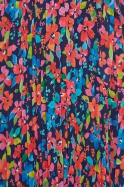 YOURS LONDON - Geplooide Maxi-jurk Met Bloemmotief In Zwart/blauw -NAOMI Kleding Winkel e3f76ed0 d462 45 162021 Z