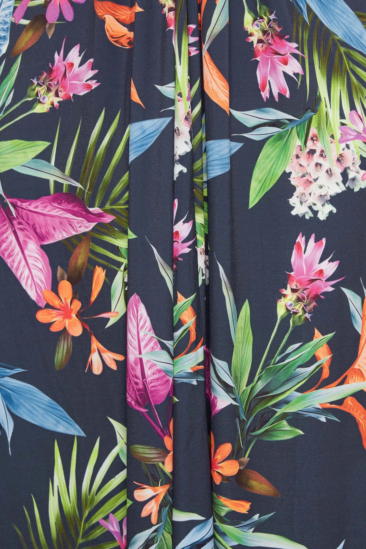 YOURS LONDON - Mouwloze Maxi-jurk Met Tropische Print & Knoopdetail In Donkerblauw 6 YOURS LONDON - Mouwloze Maxi-jurk Met Tropische Print & Knoopdetail In Donkerblauw - Afbeelding 4