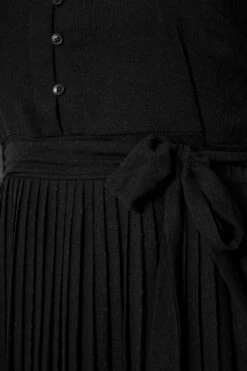 YOURS LONDON - Midi-jurk Met Dobby-textuur En Geplooide Rok In Zwart -NAOMI Kleding Winkel fdac7664 2278 48 157636 S