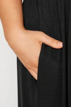 LIMITED COLLECTION - Mouwloze Maxi-jurk Met Zakken In Zwart -NAOMI Kleding Winkel fe7ad7d9 b743 4d 214726 D